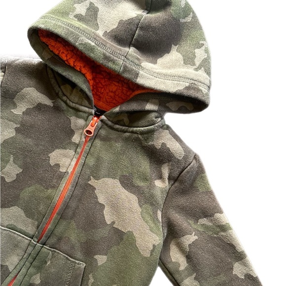 George Boys Sherpa Lined Camo Zip Hoodie 2T - Picture 2 of 6